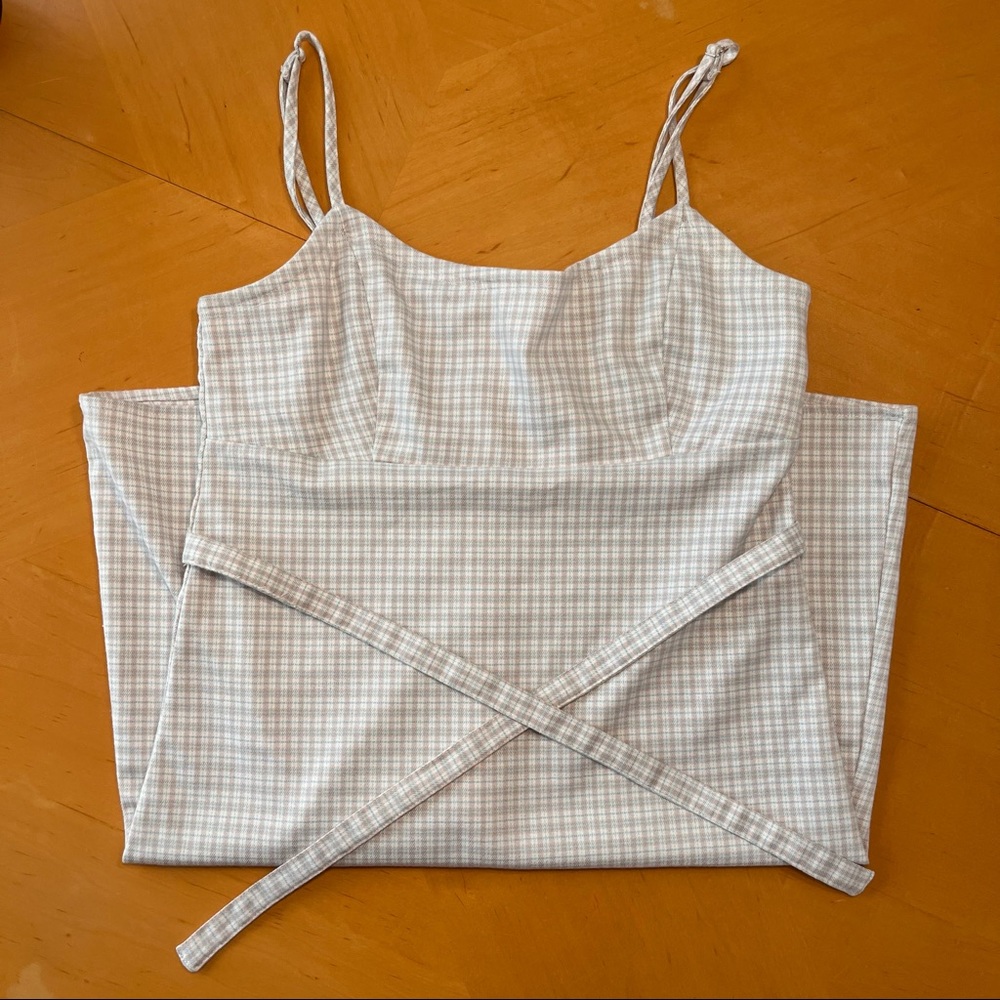 Brandy Melville Colleen dress